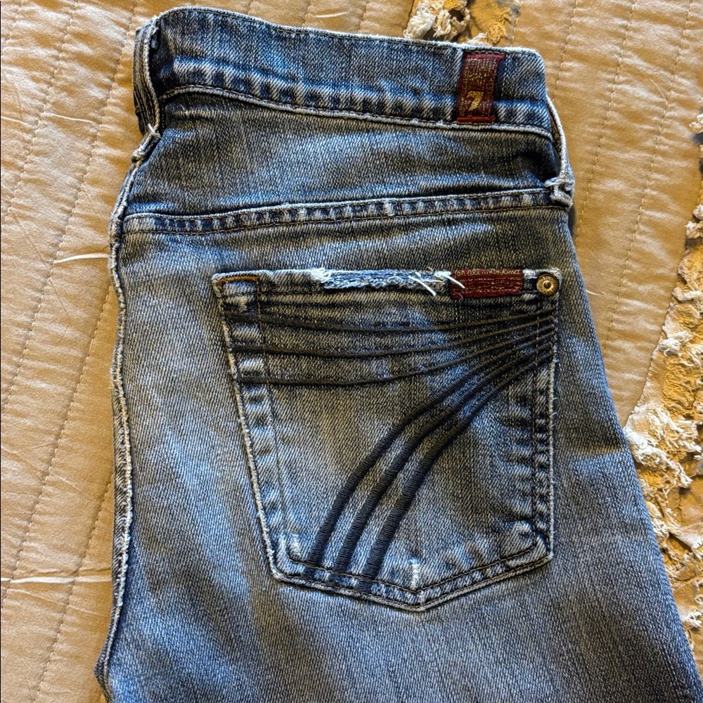 Crop Dojo 7 for all mankind jeans size 28